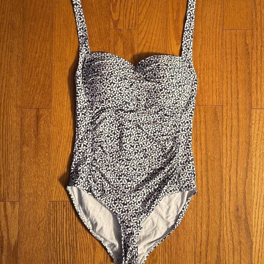 Niptuck Swim Blue and White One Piece Swimsuit Womens Size 6